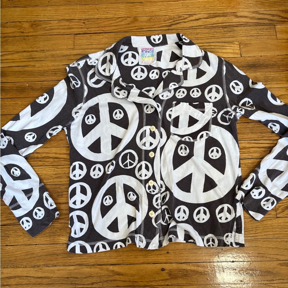 Scanty Vintage 90s Peace Sign Top - Women’s L